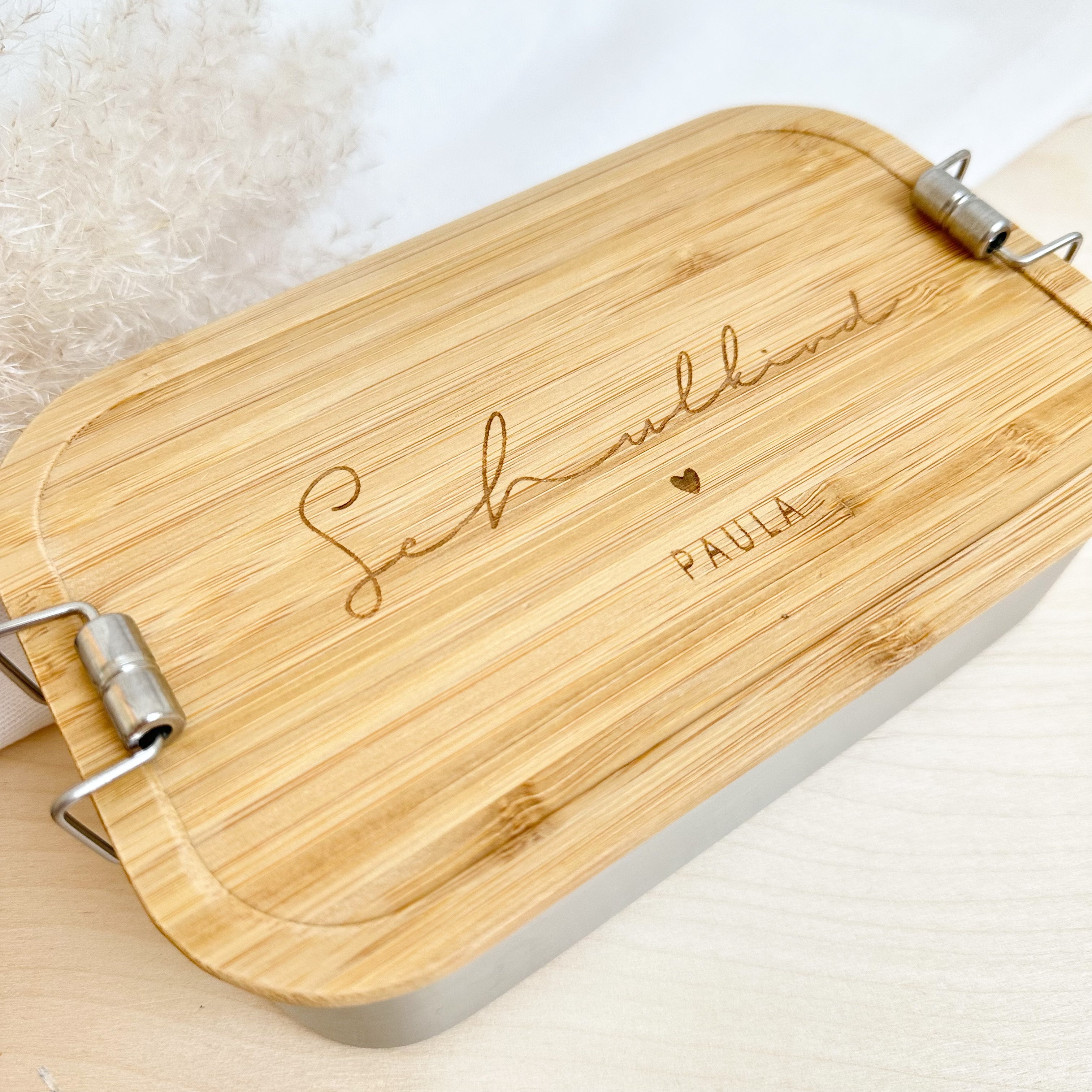 Personalisierte Brotdose mit Holzdeckel