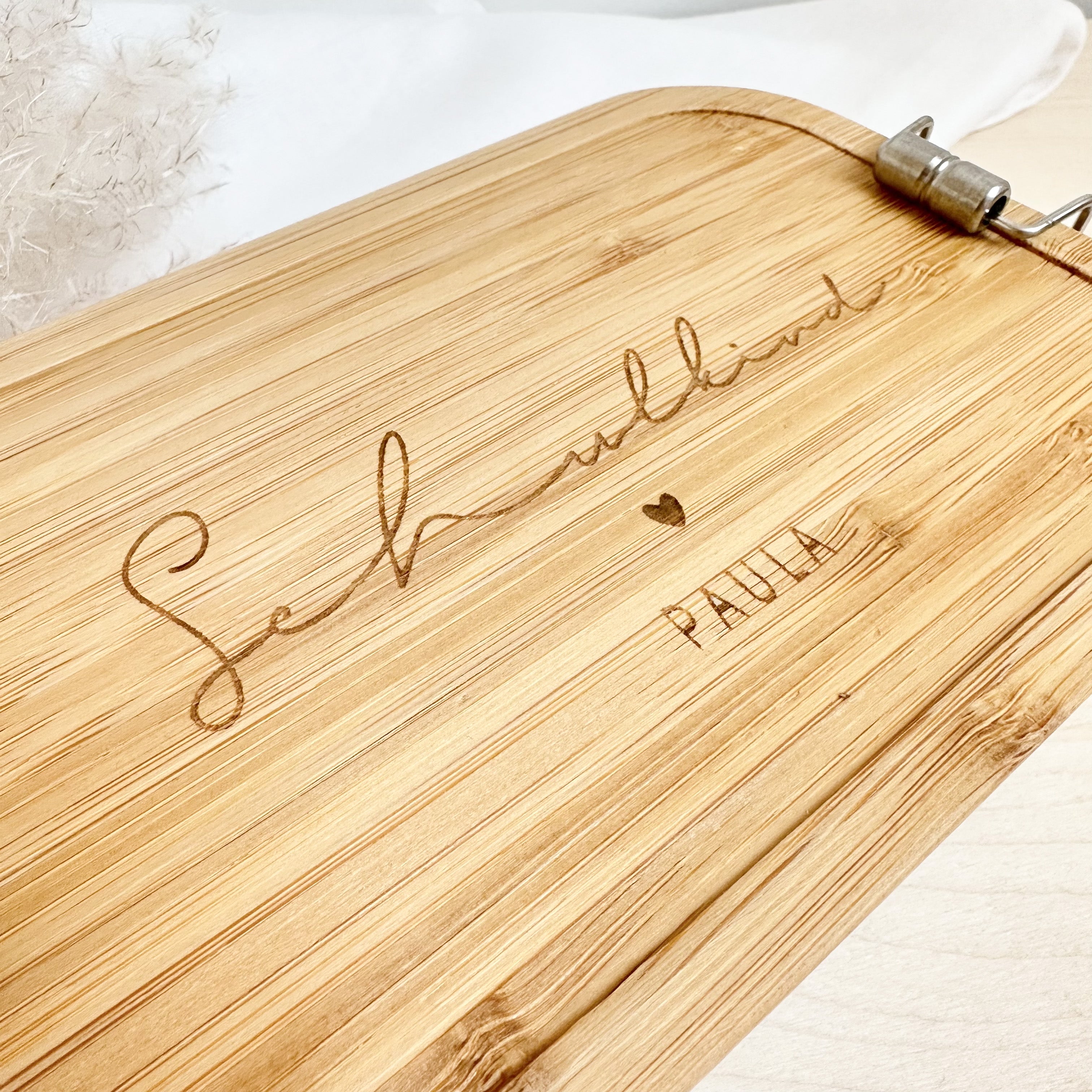 Personalisierte Brotdose mit Holzdeckel