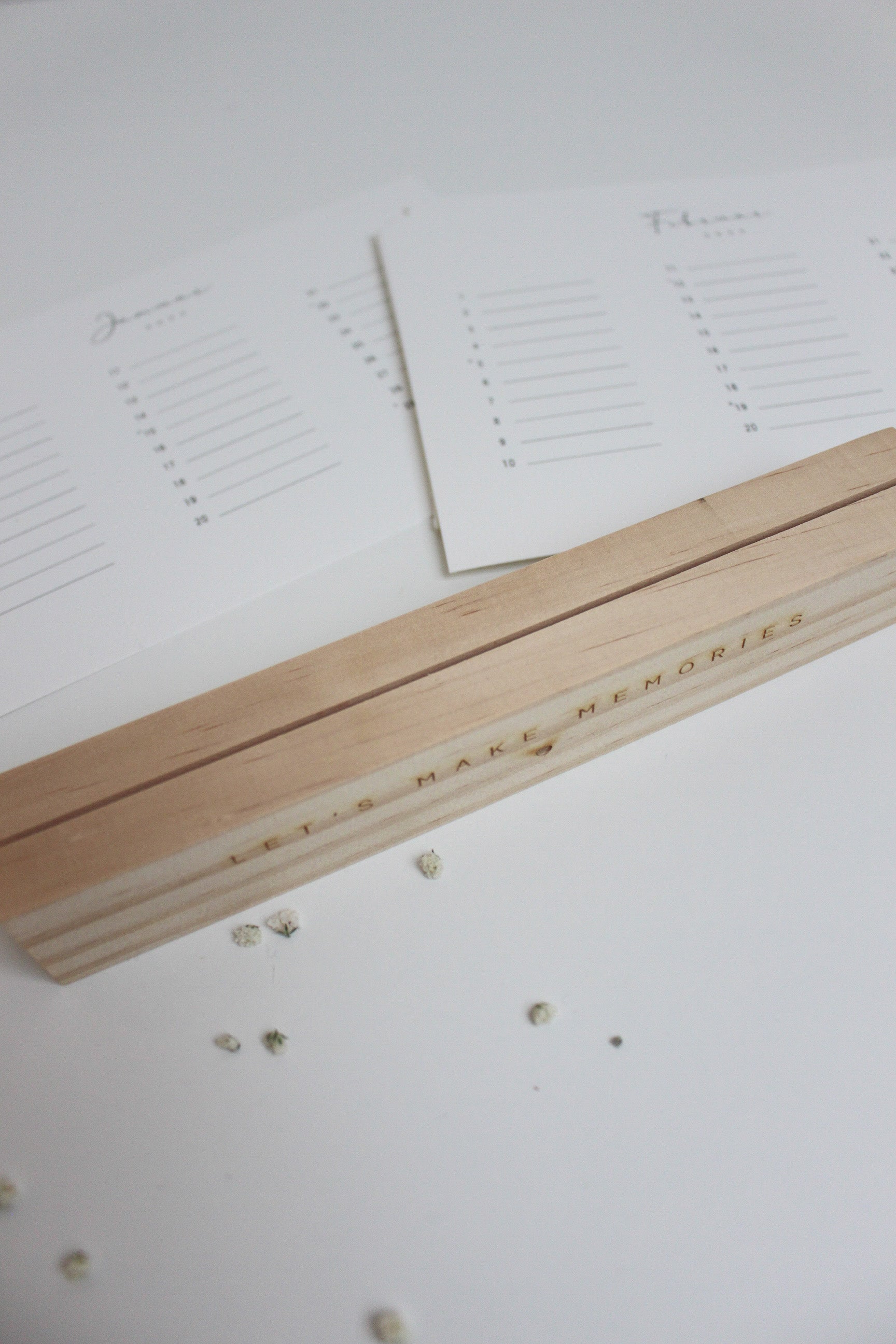 Minimalistischer Geburtstagskalender 2024