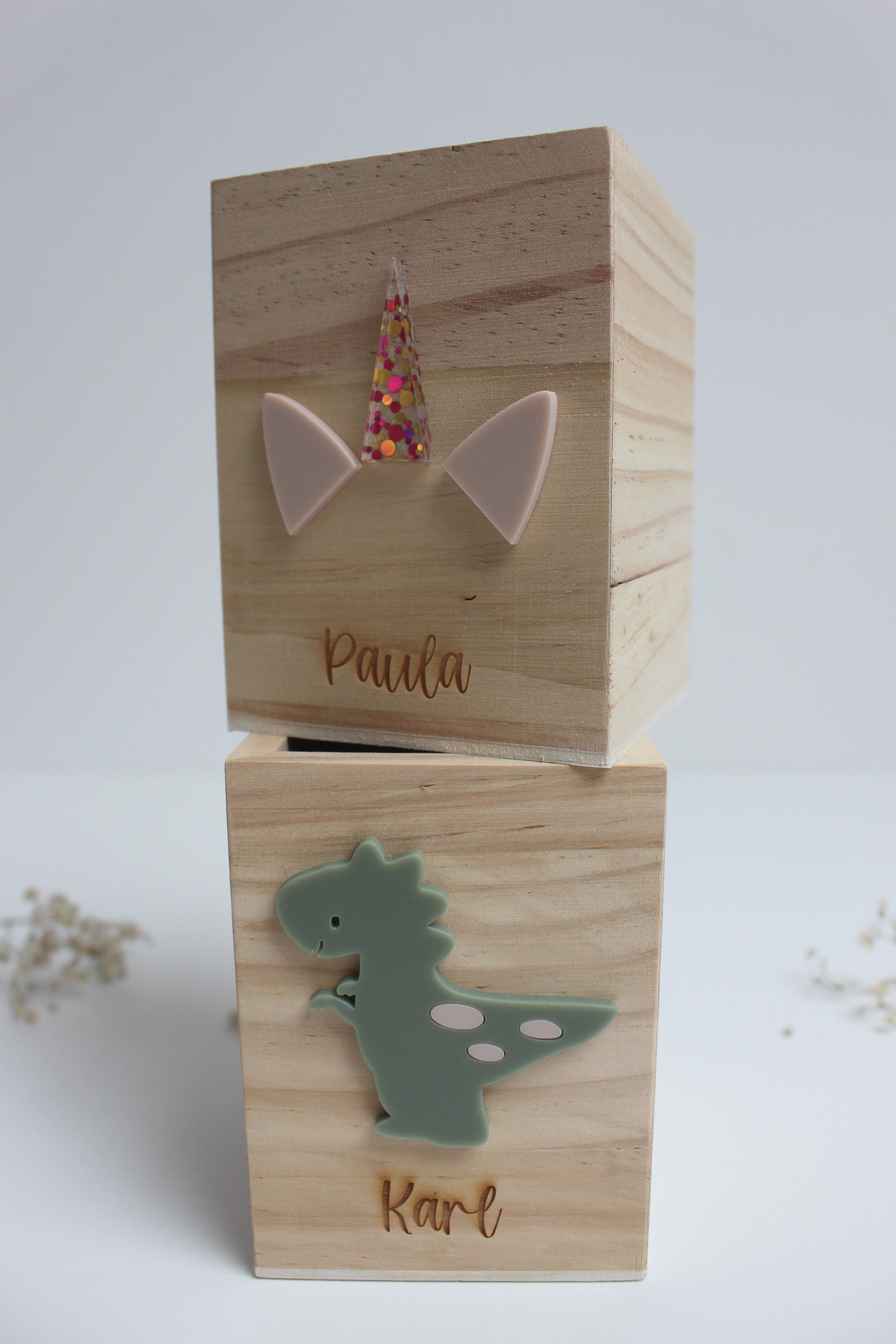Stiftebecher "Dino & Einhorn"