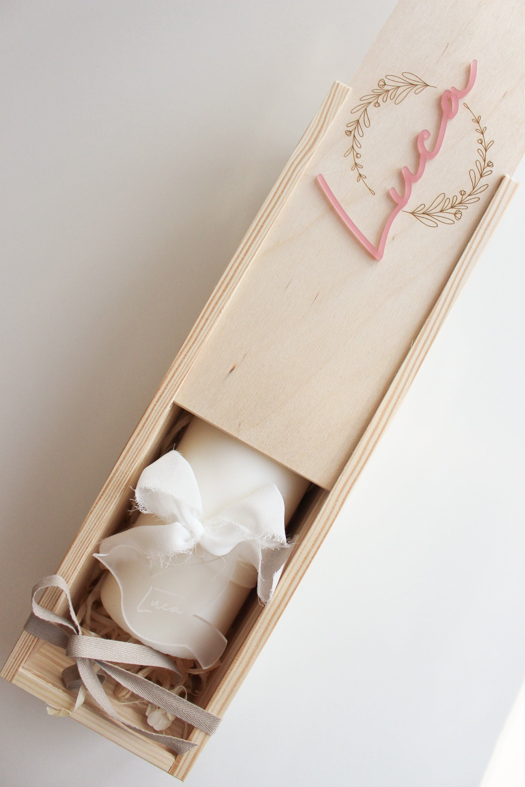 Kerzenbox zur Kommunion oder Taufe - Blumenkranz