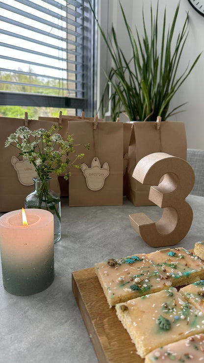 Geschenkanhänger Dino aus Holz