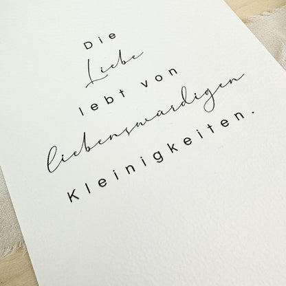 Postkarte "Die Liebe lebt von liebenswürdigen Kleinigkeiten"