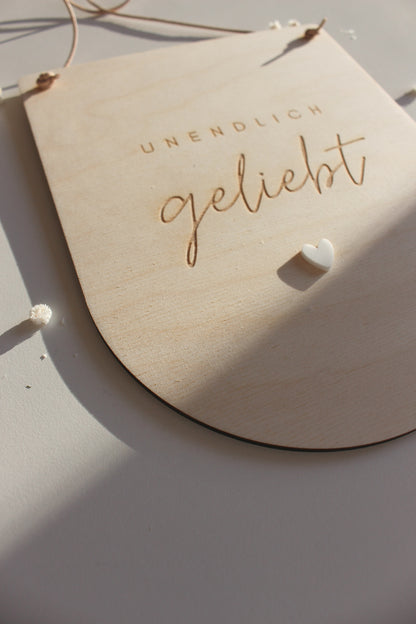 Wimpel "unendlich geliebt"