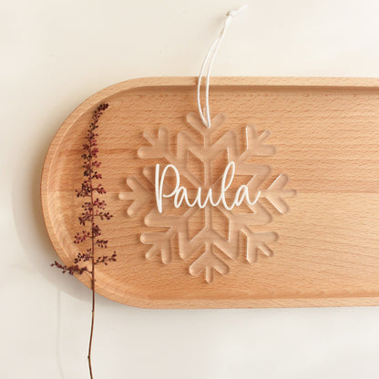 Personalisierte Schneeflocke als Weihnachtskugel